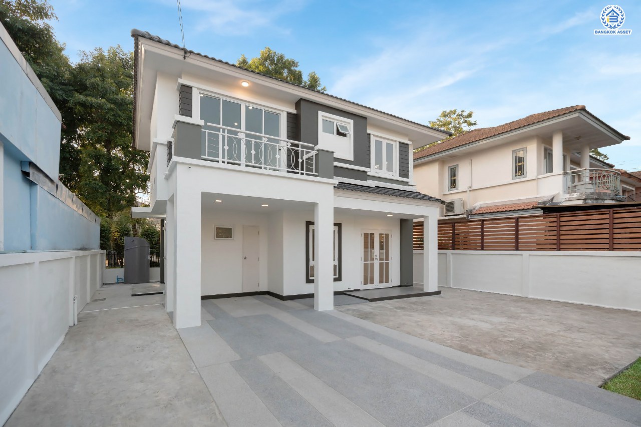 บ้านมือสองตกแต่งใหม่ โครงการ เนเบอร์โฮม วัชรพล เนื้อที่ 51 ตร.ว. ฟังก์ชัน 3 ห้องนอน 2 ห้องน้ำ จอดรถได้ 2 คัน บนทำเลเชื่อมต่อหลายเส้นทาง ทั้ง ถนนสุขาภิบาล5 ถนนสายไหม และถนนรามอินทรา ใกล้ทางด่วน "ฉลองรัช" และรถไฟฟ้าสายสีเขียว "สถานีสายหยุด"